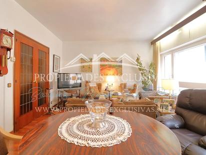 Living room of Flat for sale in Badalona  with Air Conditioner, Terrace and Balcony