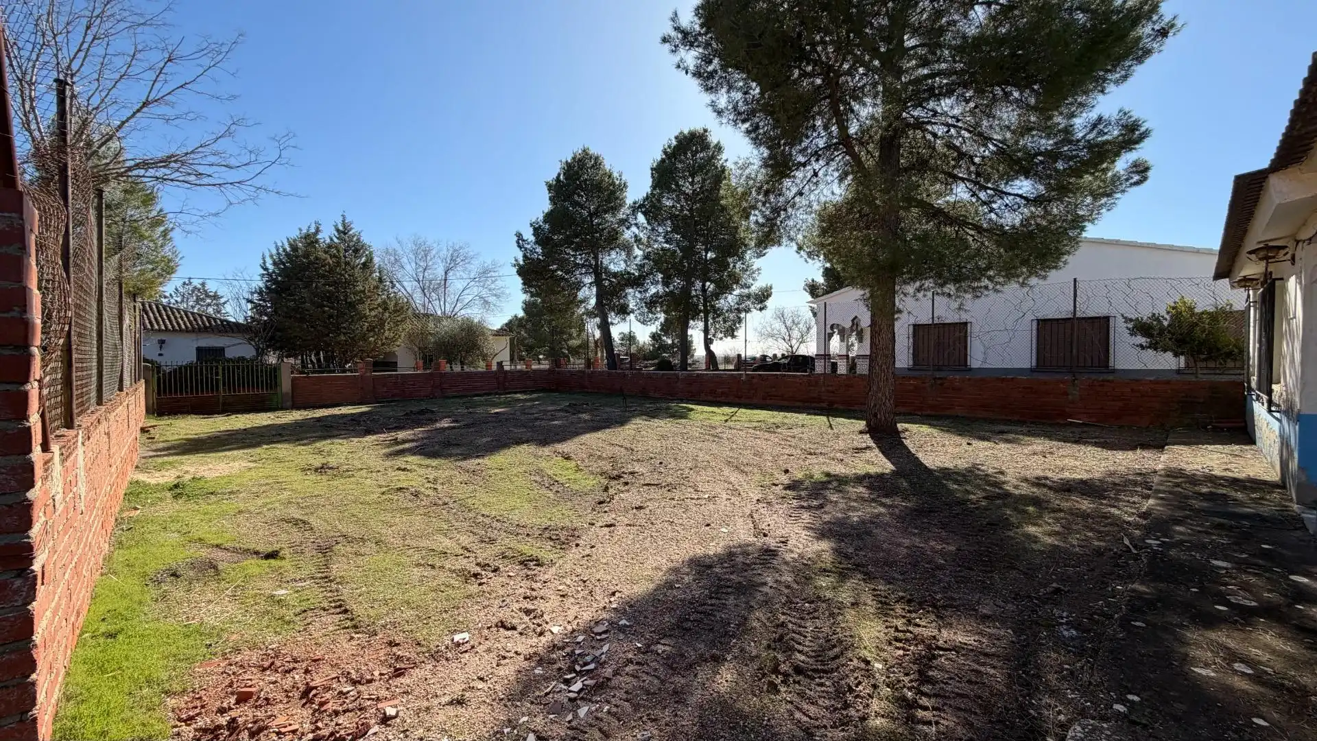 Detached house with garden for sale in Villafranca de los Caballeros, imagen 26