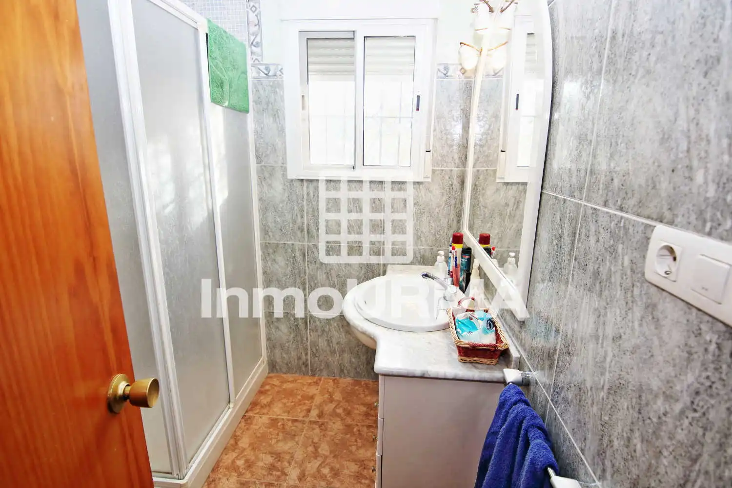 Baño de Casa o chalet en venta en Elda con Aire acondicionado, Calefacción y Jardín privado