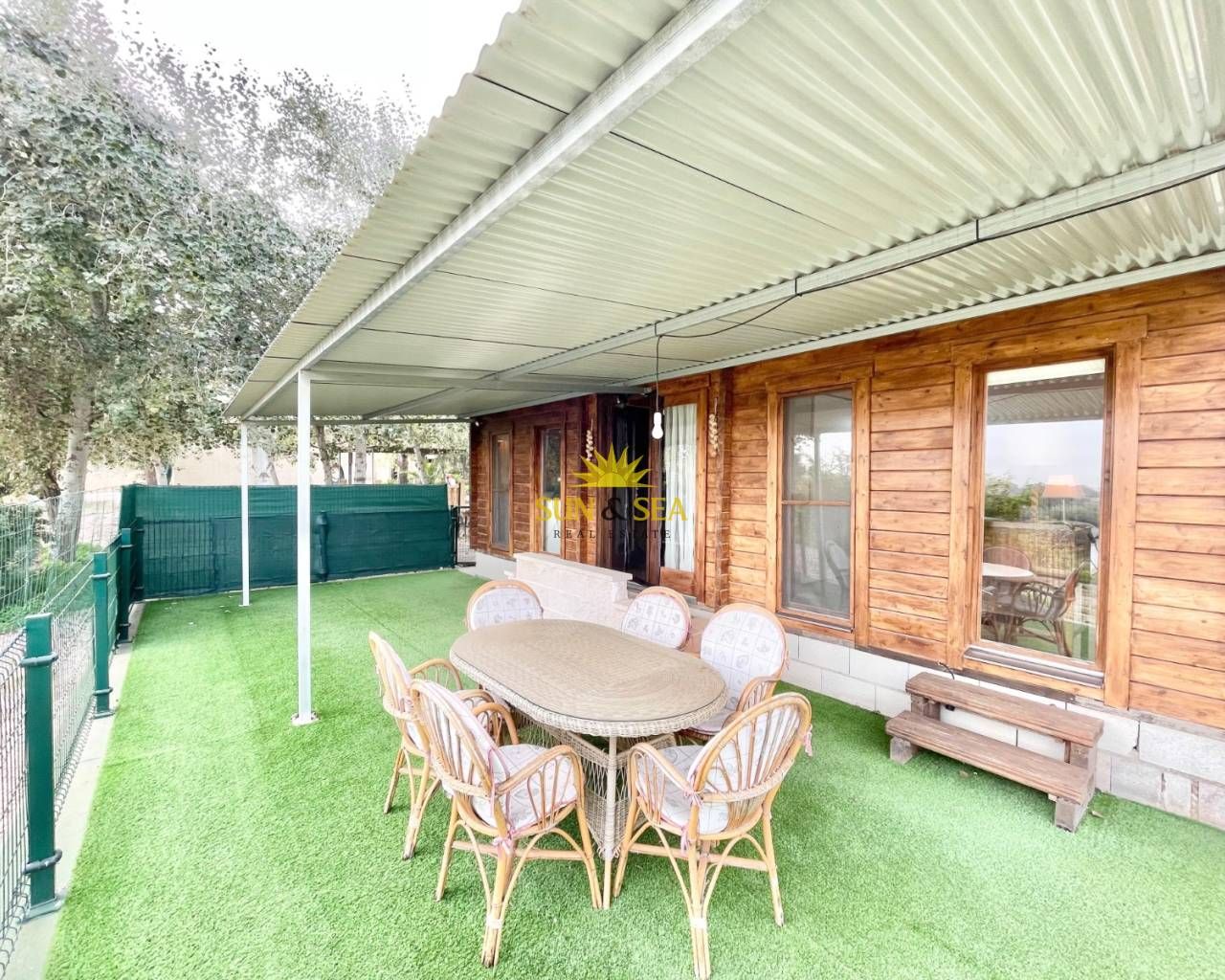 Terraza de Casa o chalet de alquiler en Jacarilla con Aire acondicionado, Calefacción y Jardín privado