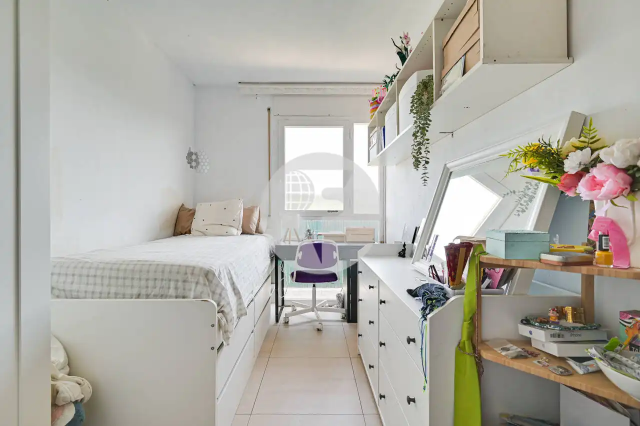 Bedroom of Attic for sale in Mollet del Vallès  with Air Conditioner, Heating and Balcony