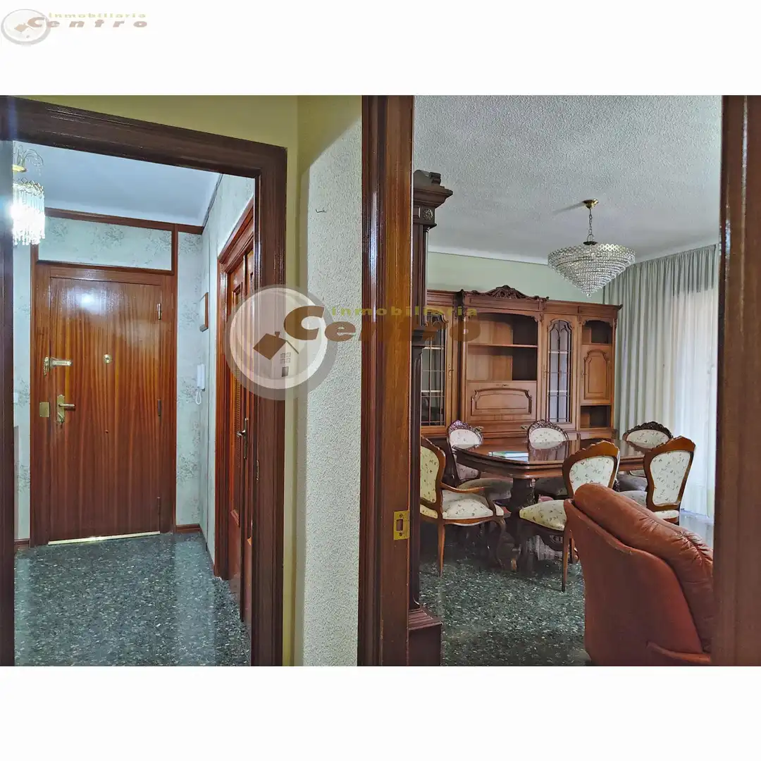Flat with terrace for sale in Feria, imagen 7