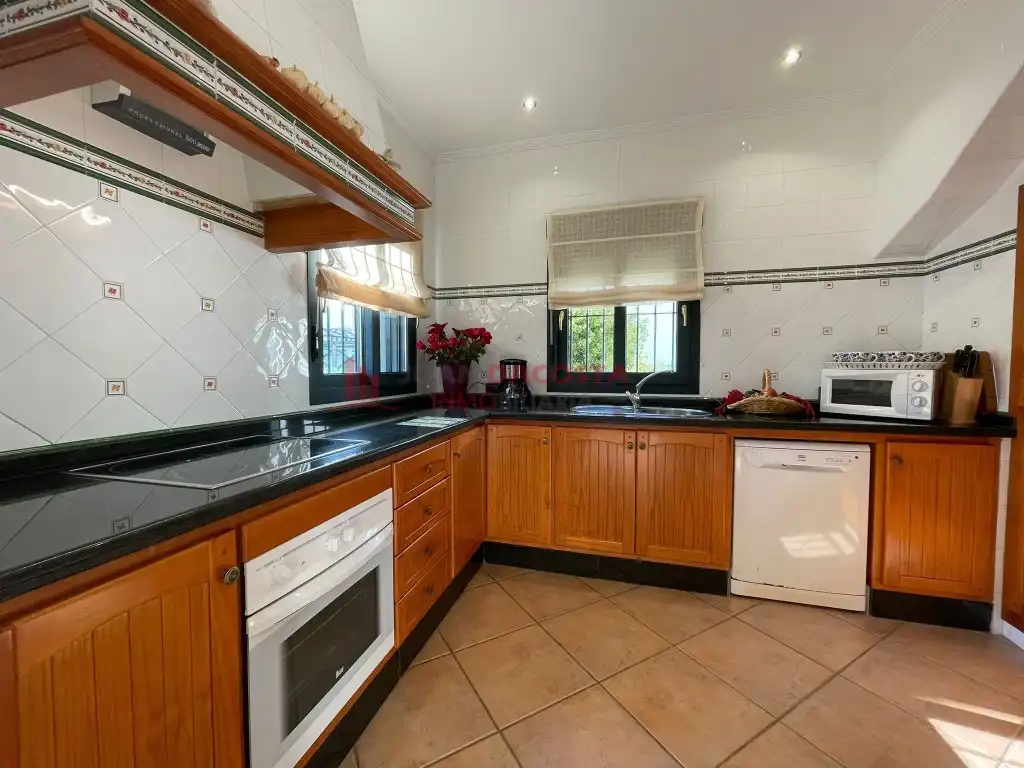 Kitchen of Detached homes for rent in Islantilla
