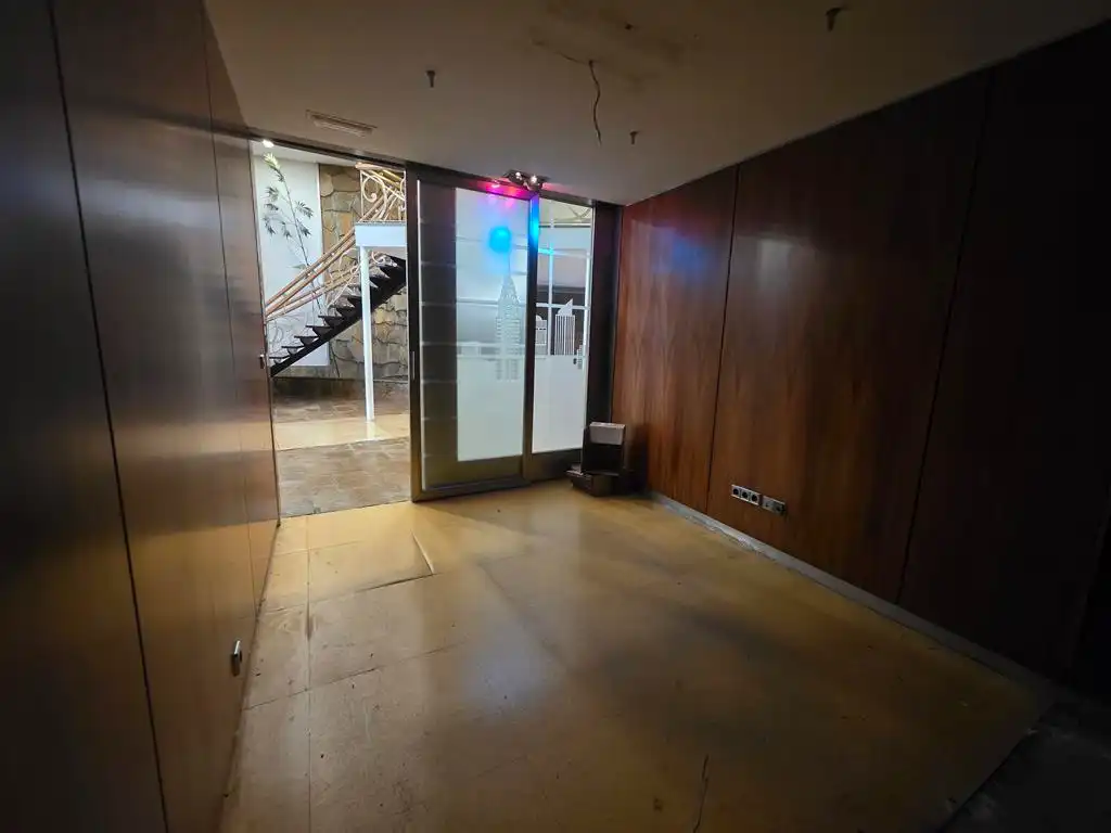 Gewerbefläche zum Verkauf in Avenida de Barraña 14, imagen 14