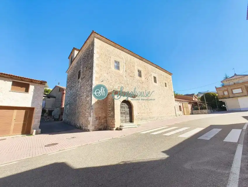 Vista exterior de Casa o chalet en venta en Fuentesoto con Calefacción
