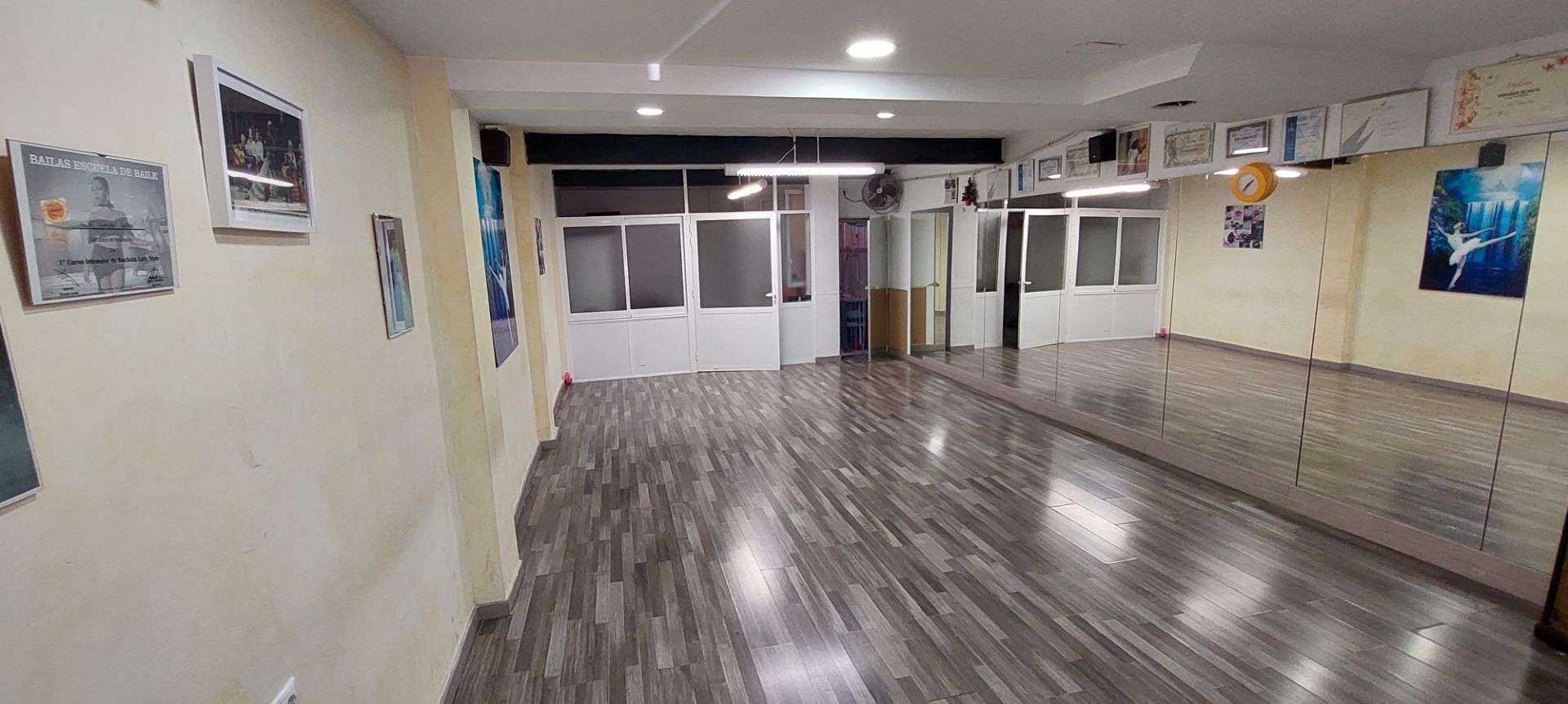 Premises for sale in Elche / Elx  with Air Conditioner