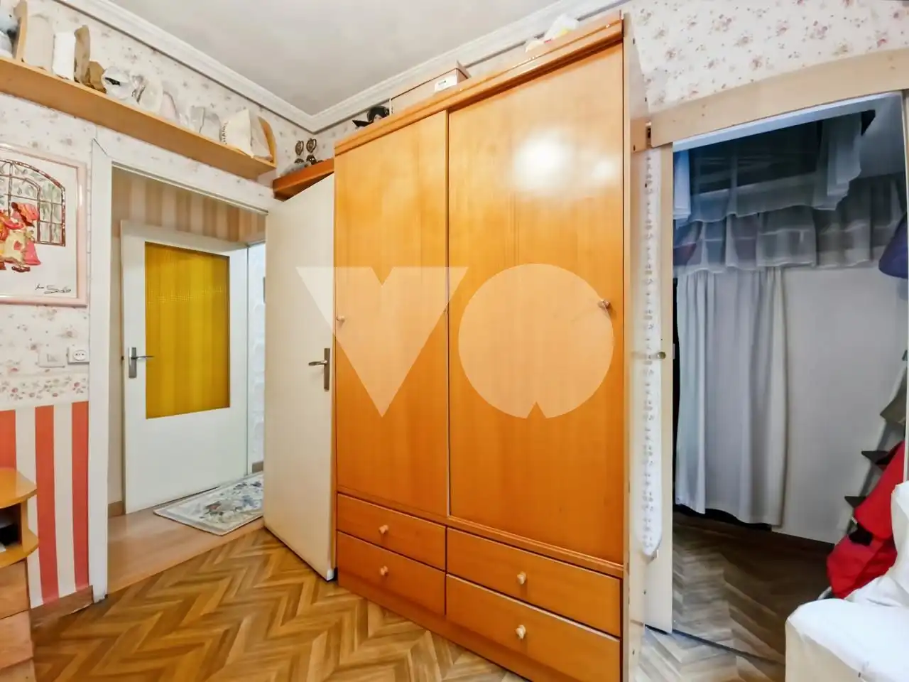 Habitación de Planta baja en venta en Madrid con Calefacción y Terraza