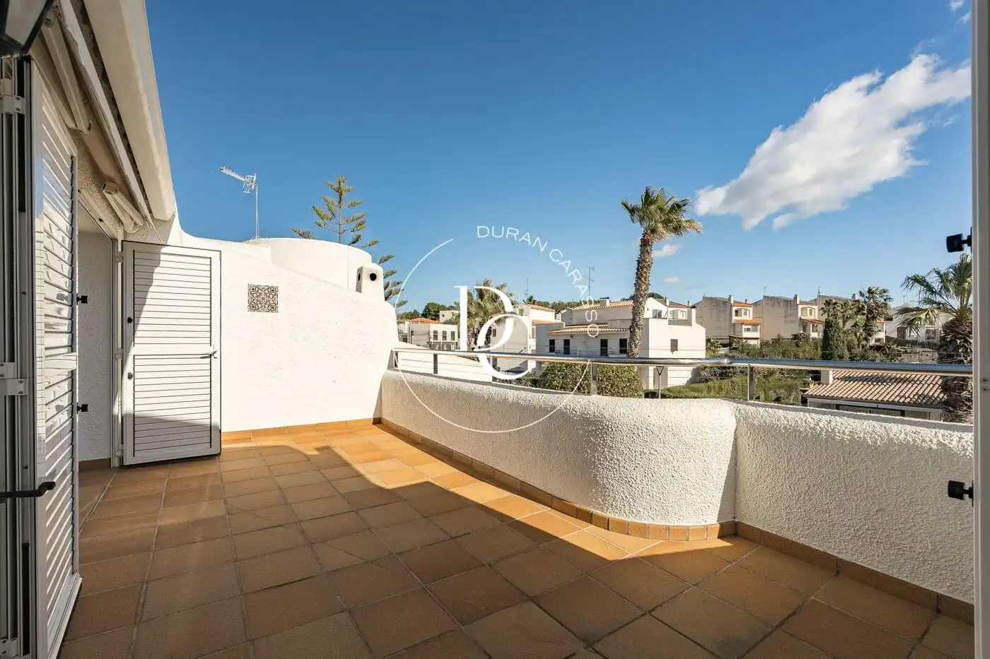 Terrassa de Casa o xalet en venda en Cunit amb Calefacció, Jardí privat i Terrassa