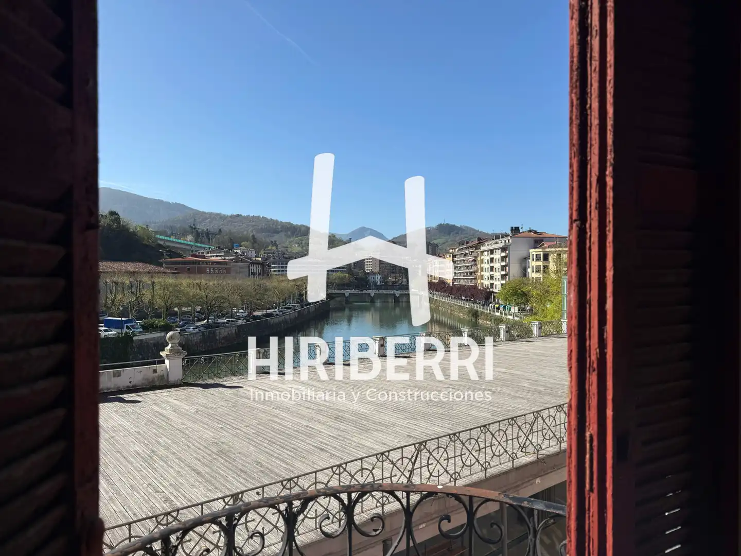 Vista exterior de Piso en venta en Tolosa con Amueblado y Balcón