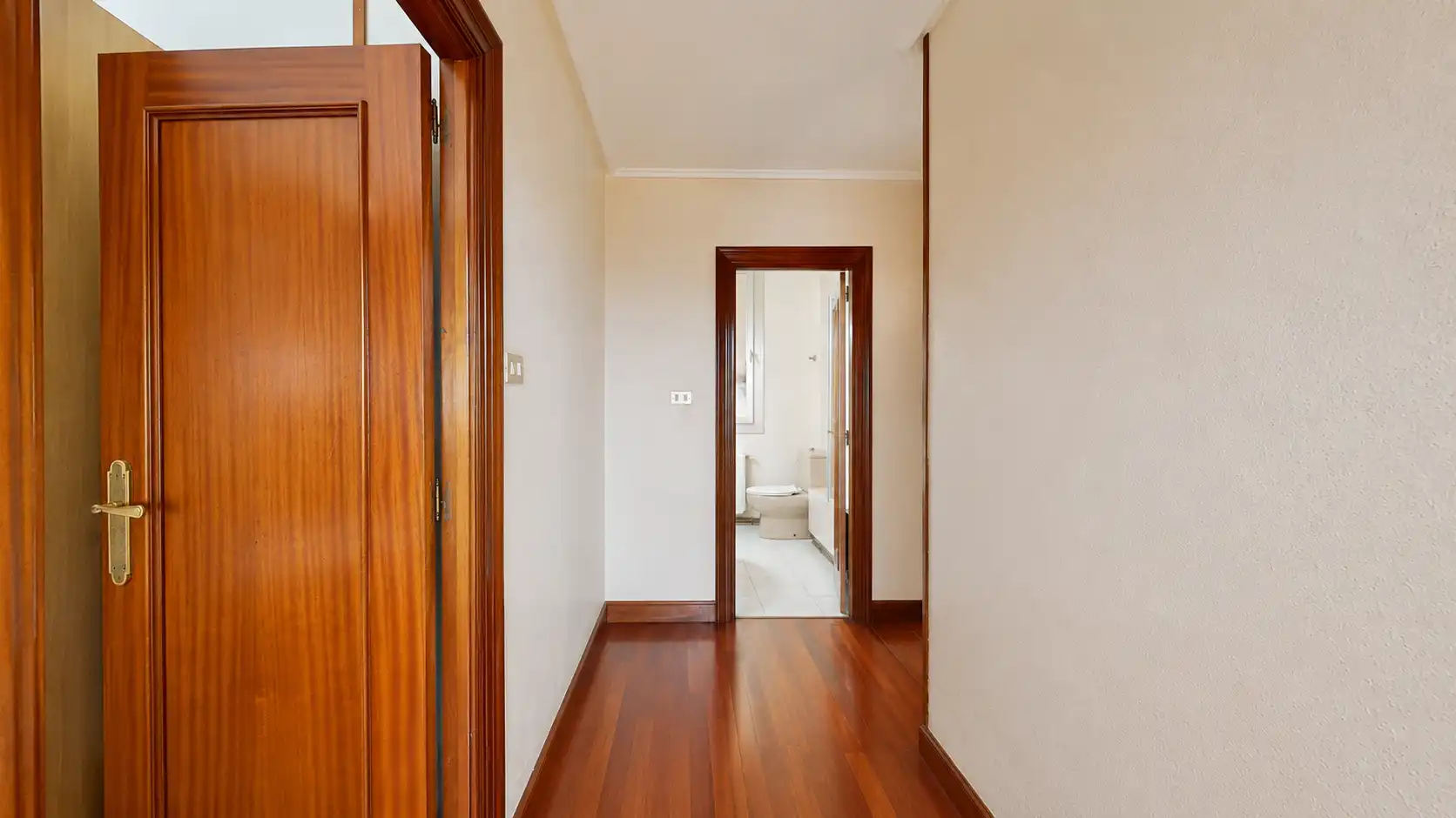 Flat for sale in Bilbao   with Heating
