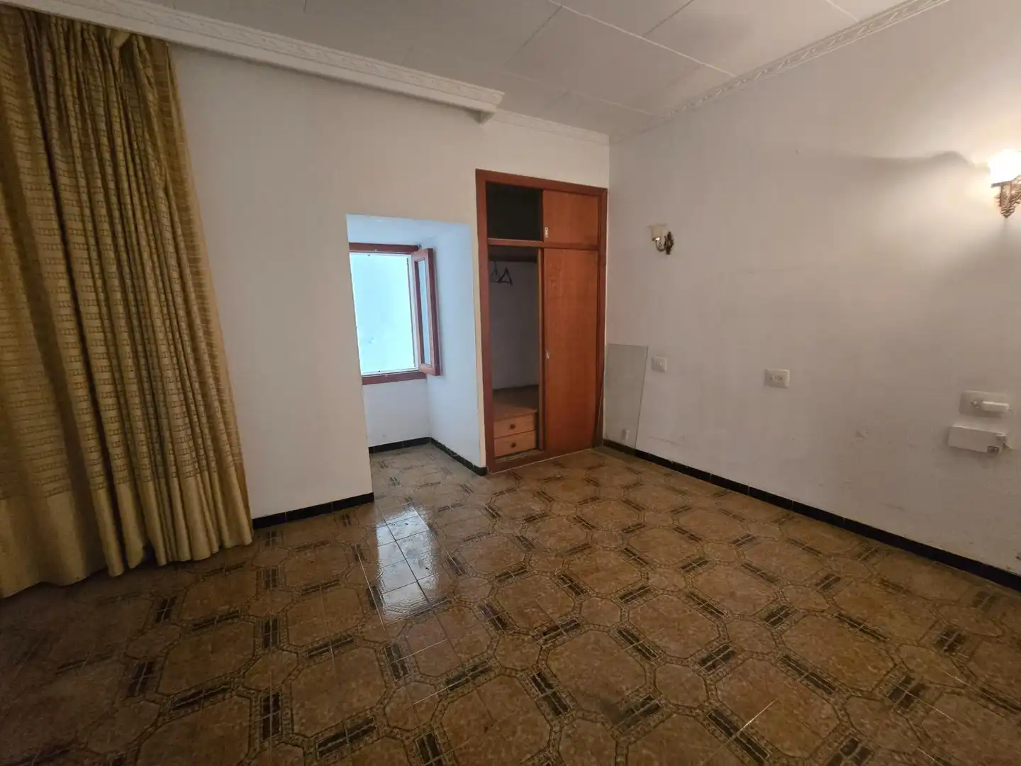 Dormitori de Casa o xalet en venda en Sa Pobla amb Jardí privat, Terrassa i Traster