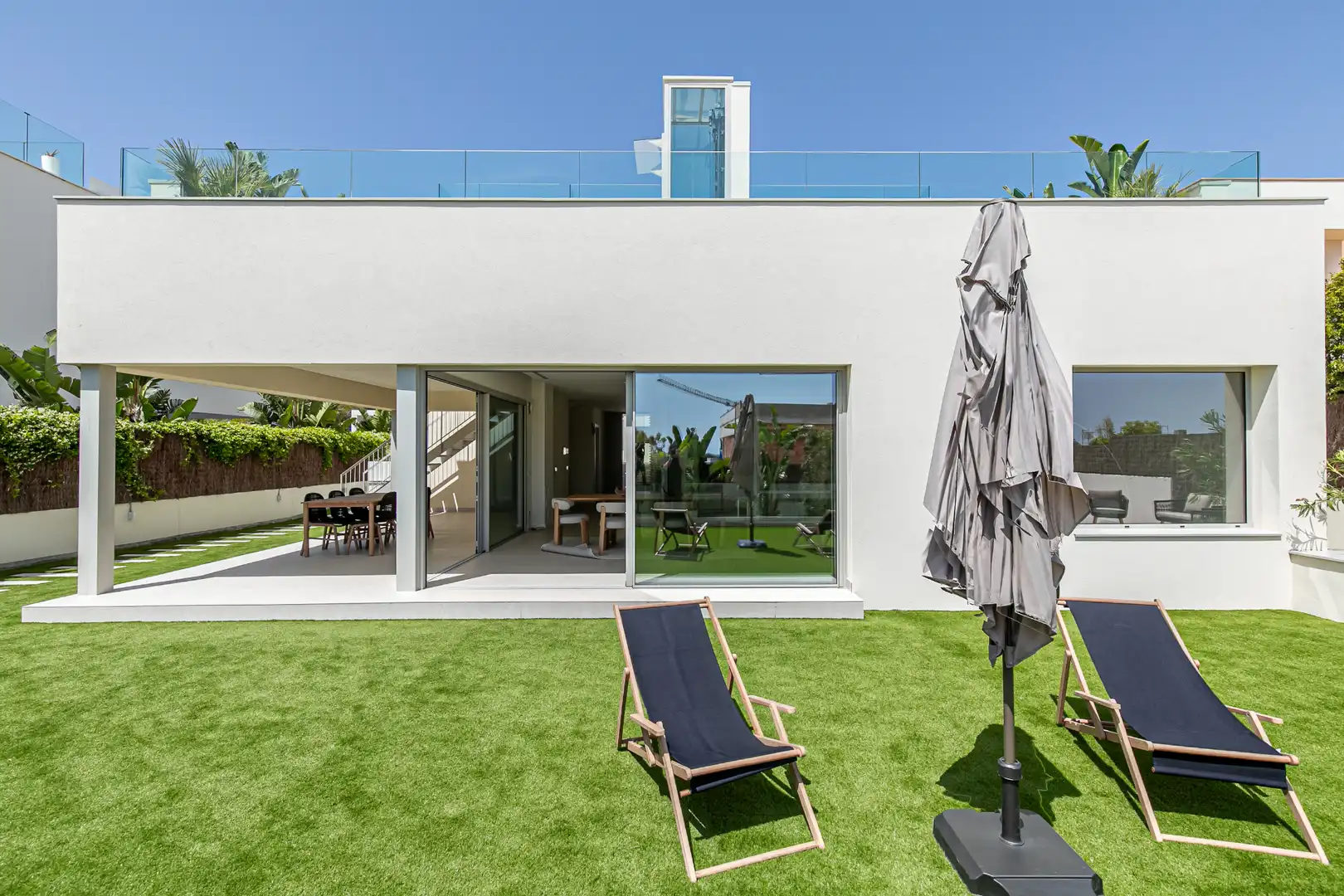 Terrasse von Haus oder Chalet zum Verkauf in Sitges mit Klimaanlage, Heizung und Privatgarten