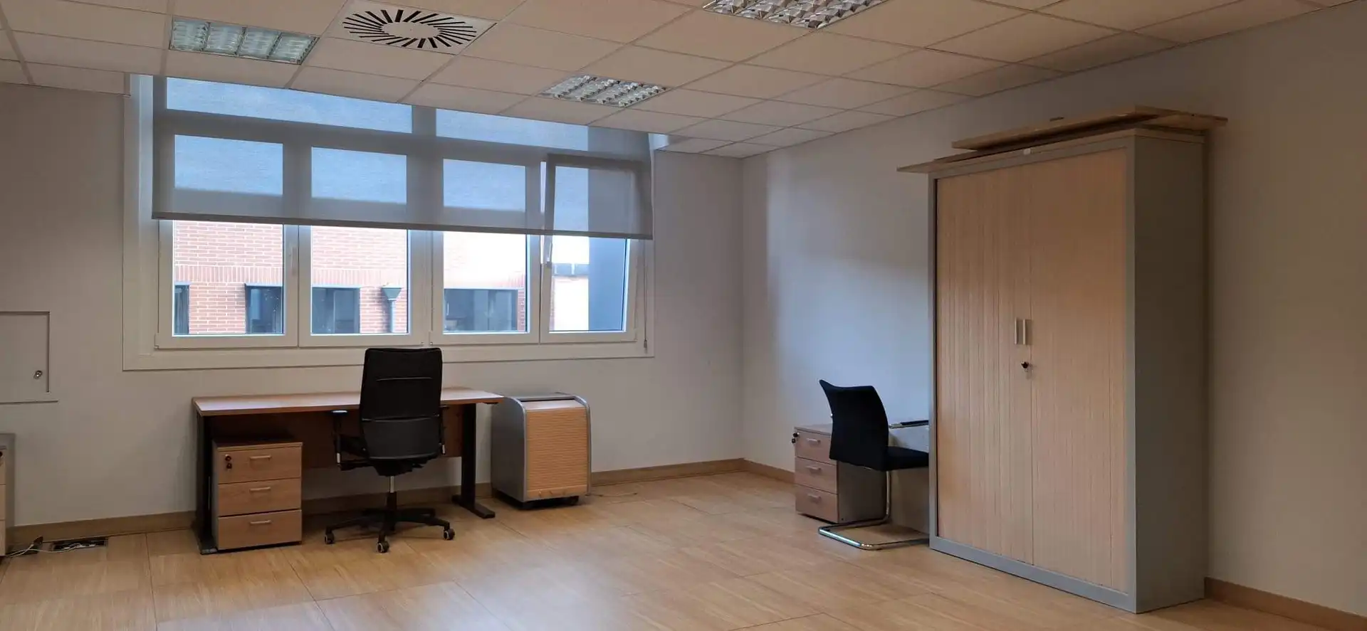 Bureau à louer à Avenida Avenida de la Autonomía