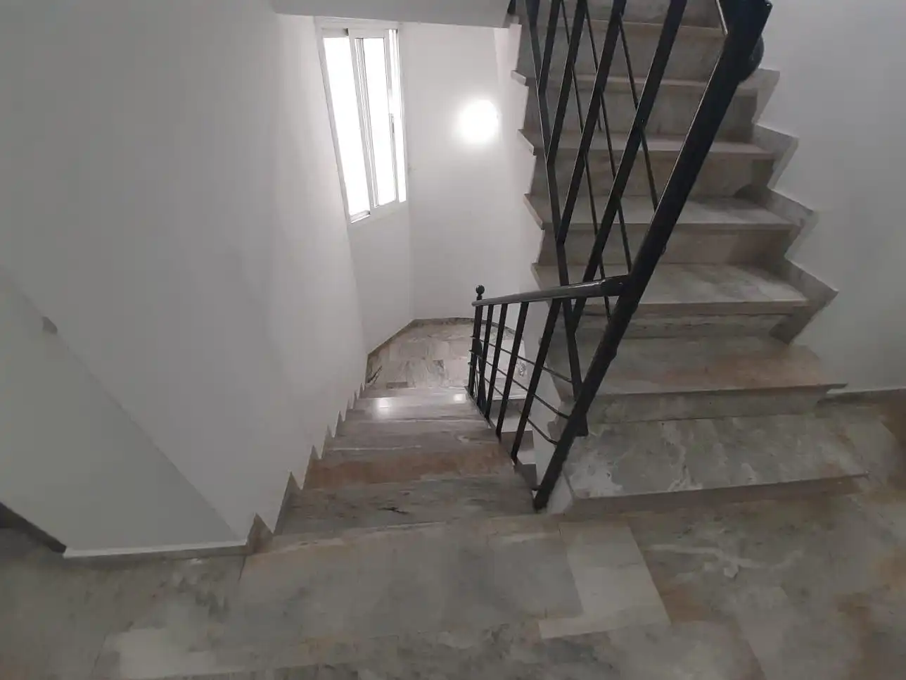 Ático en venta en Dos Hermanas con Aire acondicionado, Terraza y Alarma