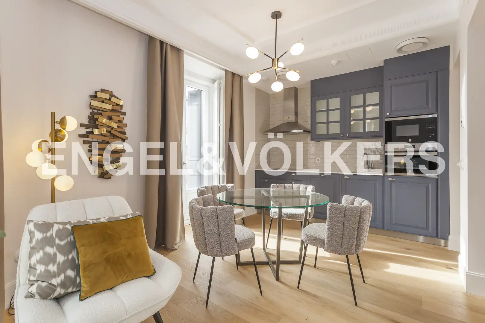 Comedor de Piso en venta en Madrid con Aire acondicionado, Calefacción y Amueblado