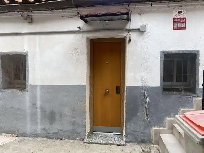 Vista exterior de Piso en venta en Madrid