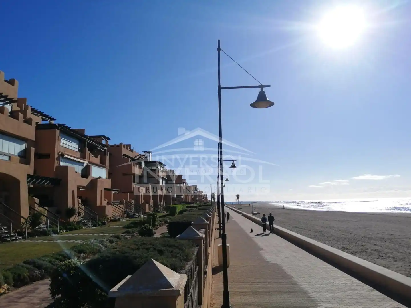 Vista exterior de Planta baja en venta en El Ejido con Aire acondicionado, Calefacción y Parquet