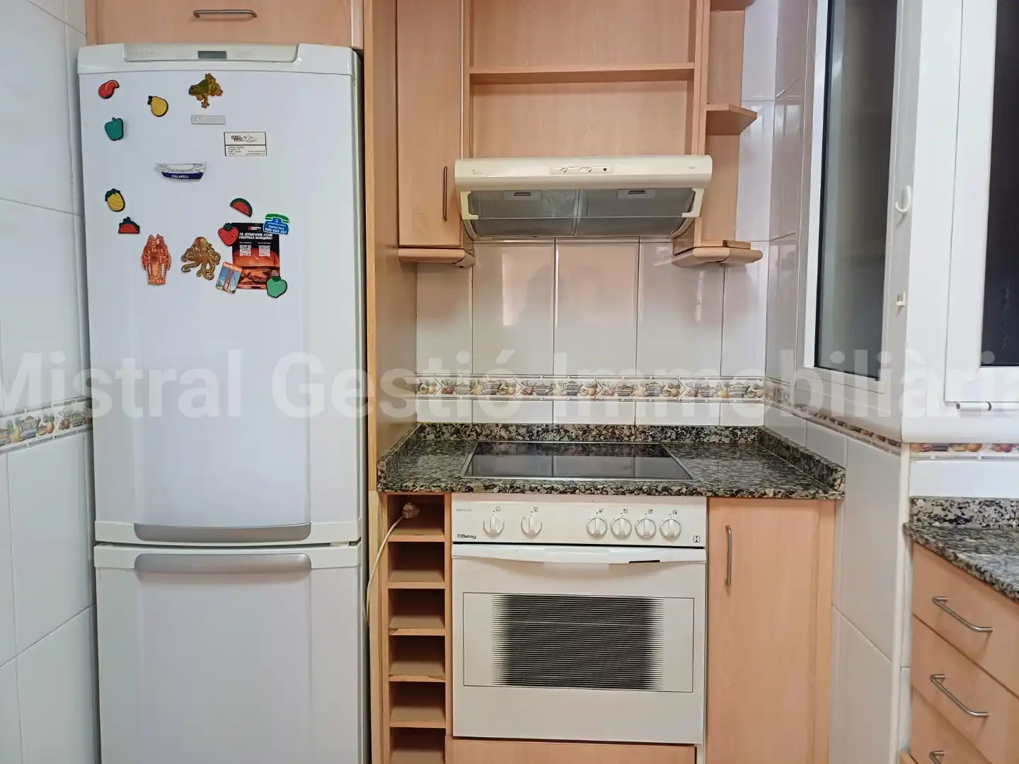 Küche von Dachboden zum Verkauf in Calafell mit Klimaanlage, Terrasse und Abstellraum