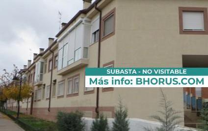 Foto 2 de Dúplex en venda a Montes Pirineos, 16, La Poveda, Madrid