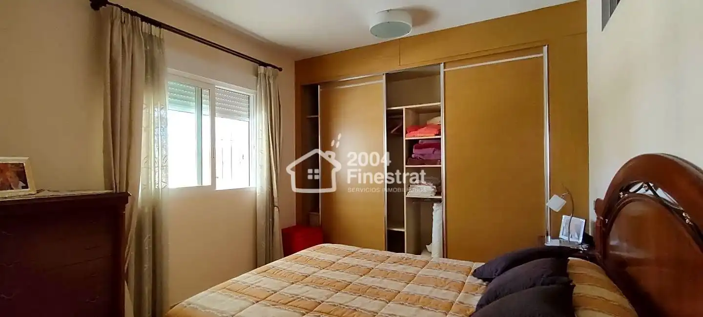 Dormitori de Casa o xalet en venda en Finestrat amb Aire condicionat, Terrassa i Piscina