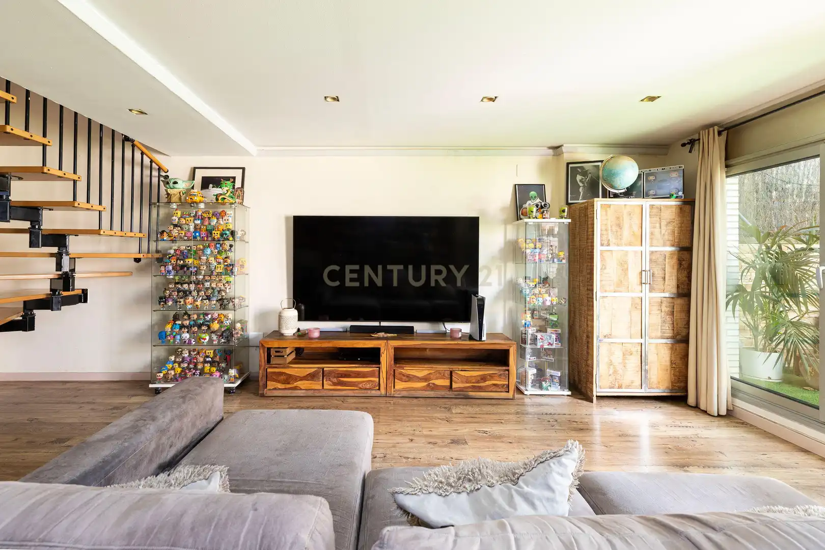 Living room of Houses for sale in Sant Martí