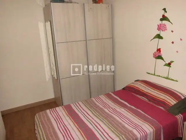 Bedroom of Flat for rent in Sevilla  with Air Conditioner, Terrace and Storage room