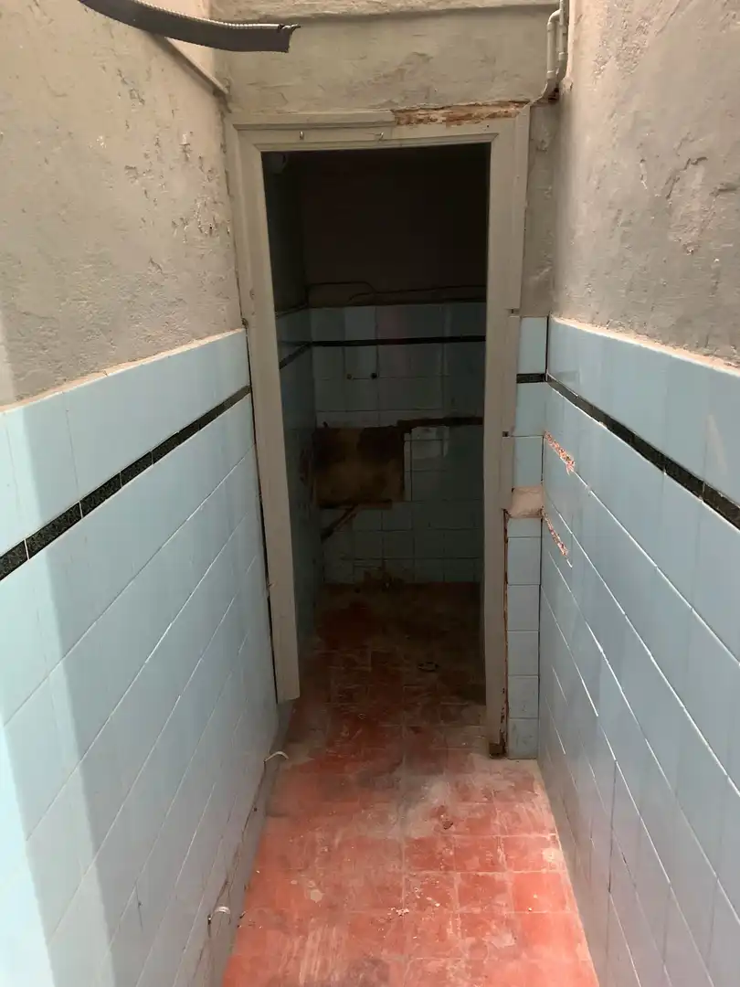 Local de alquiler en Carrer de las Navas de Tolosa, 351, El Camp de l'Arpa del Clot