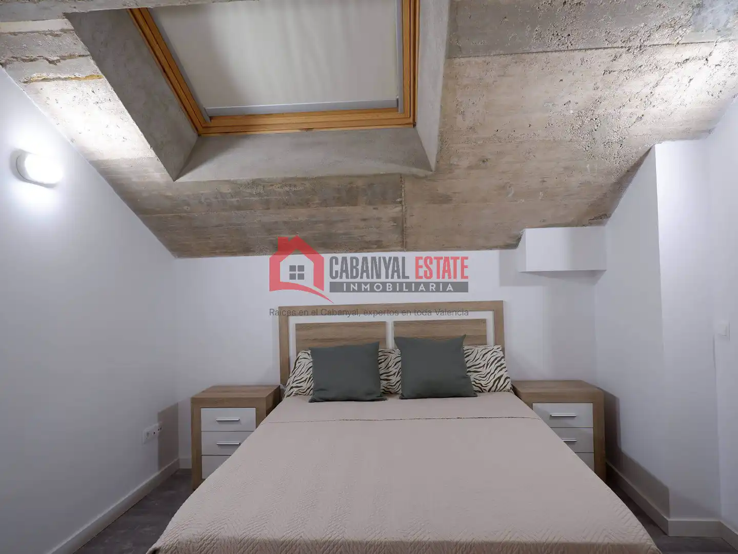 Attic for rent in El Cabanyal - El Canyamelar