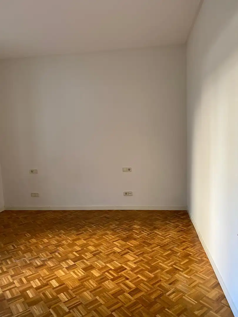 Habitación de Apartamento de alquiler en Barcelona con Aire acondicionado, Parquet y Balcón