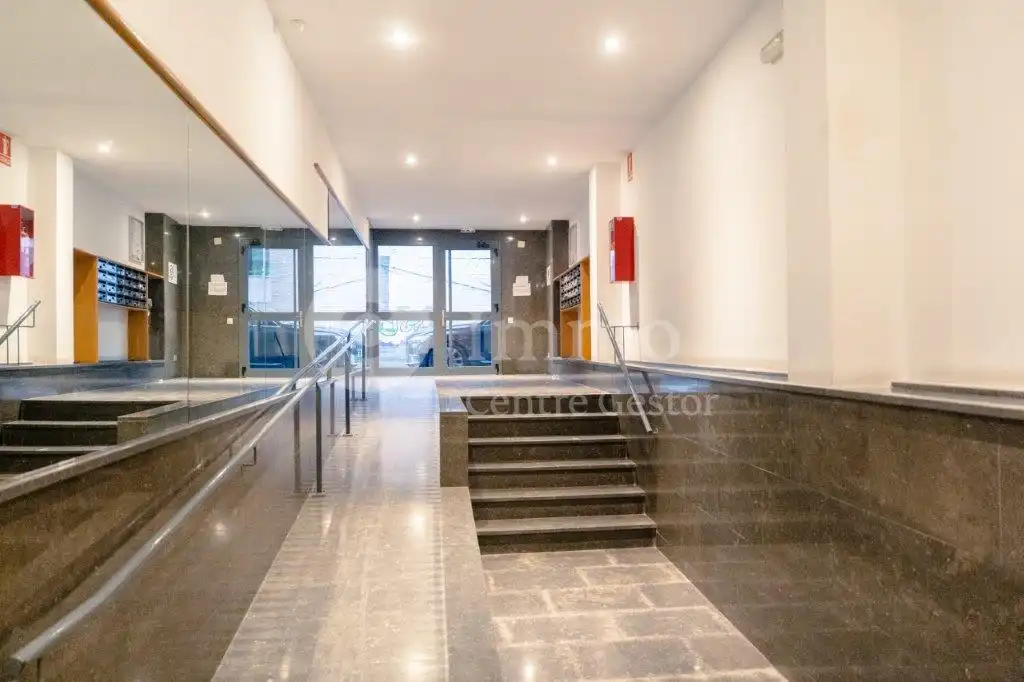 Ático en venta en Mollerussa con Calefacción, Parquet y Terraza