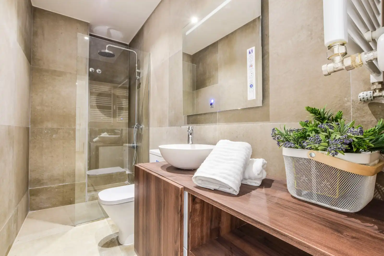 Baño de Piso de alquiler en Madrid con Calefacción