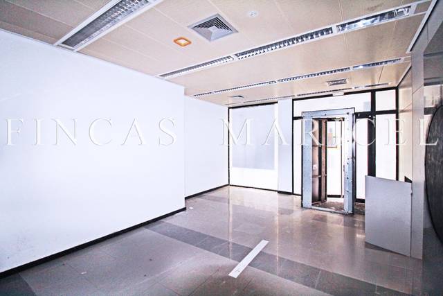 Local comercial en Alquiler en Centre