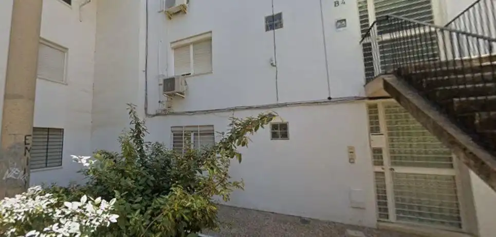 Vivienda con ascensor en venta en Nuevo Parque - Los Rosales - Tráfico Pesado