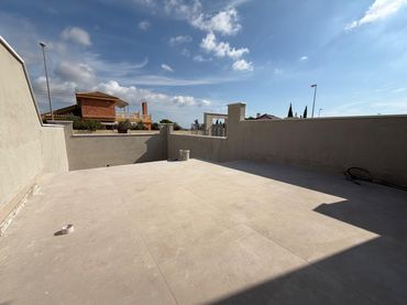Erdgeschosswohnung mit Pool zum Verkauf in Calle sofre 10