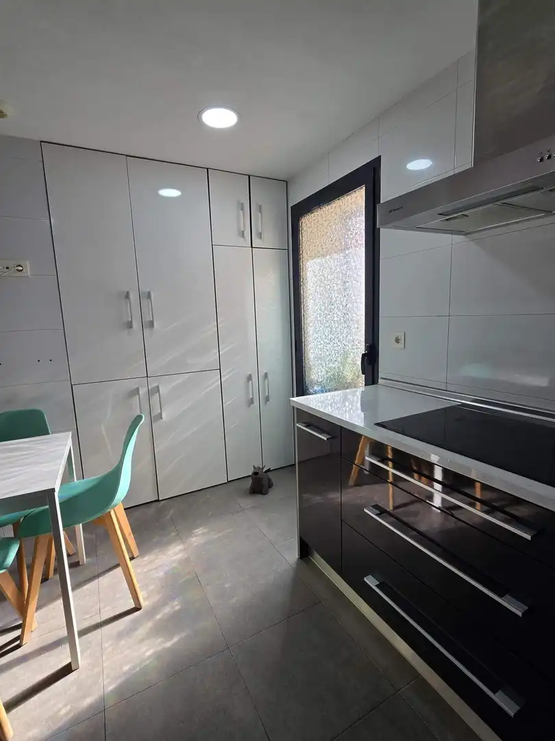 Cocina de Piso en venta en Crevillent con Aire acondicionado, Parquet y Terraza