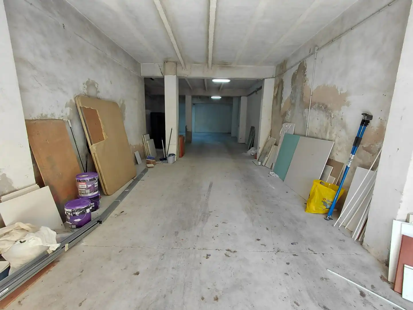 Local comercial en venda a Llevant, imagen 5