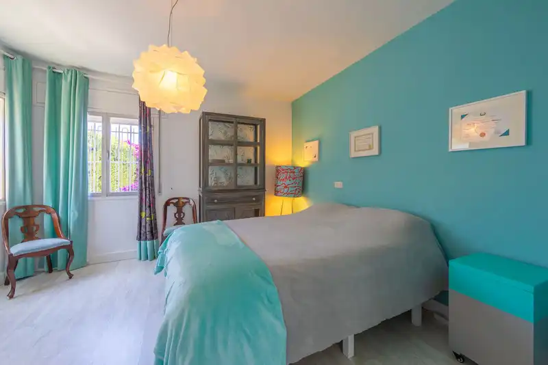Chalet con piscina en venta en San Pedro de Alcántara, imagen 4