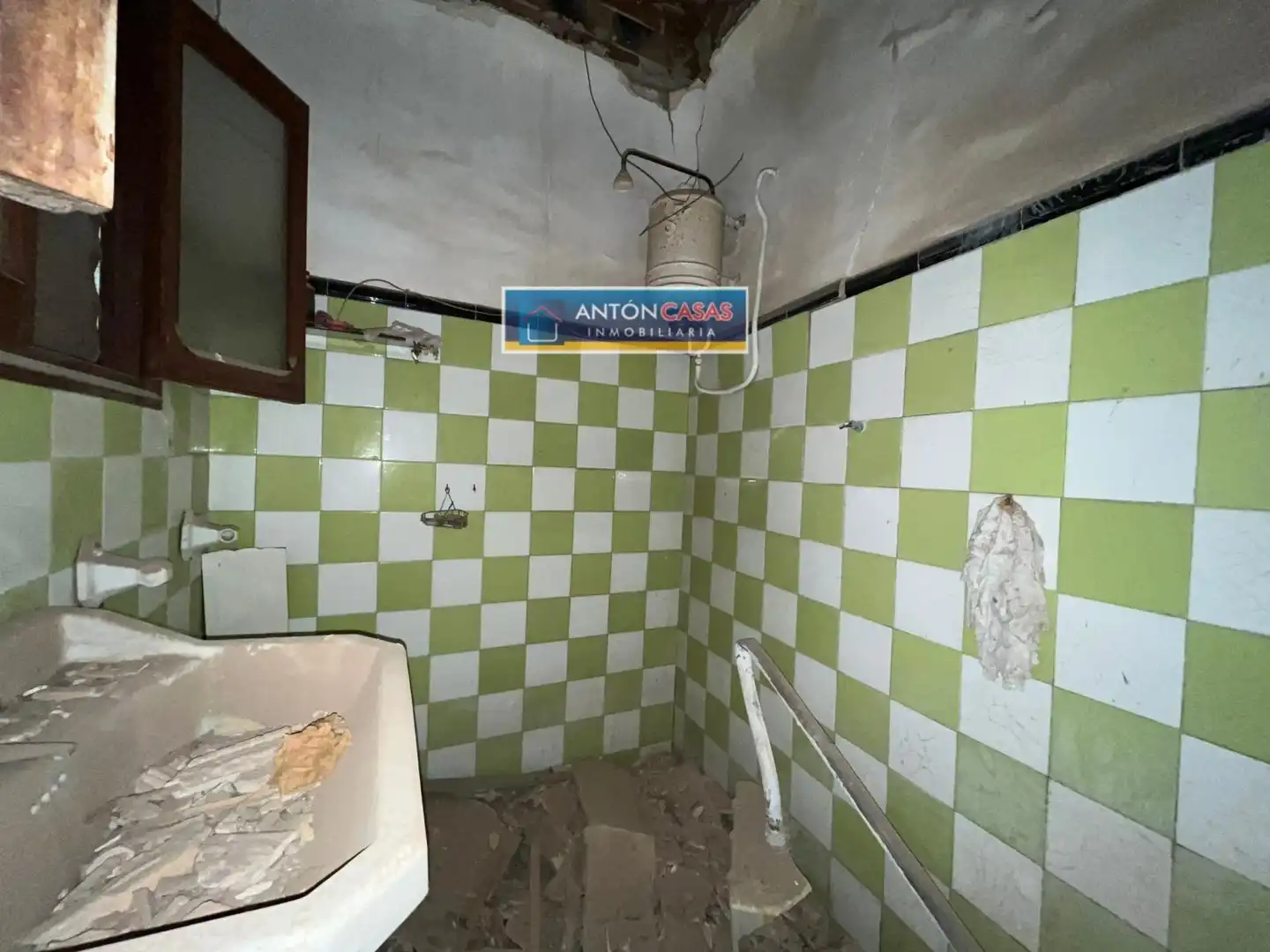 Baño de Finca rústica en venta en Novelda