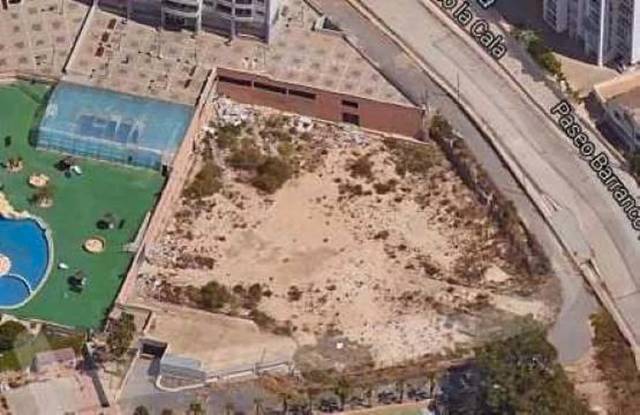 Terreno residencial en Venta en Avinguda Mariners de la Vila Joiosa en Cala Palmera - Atrium