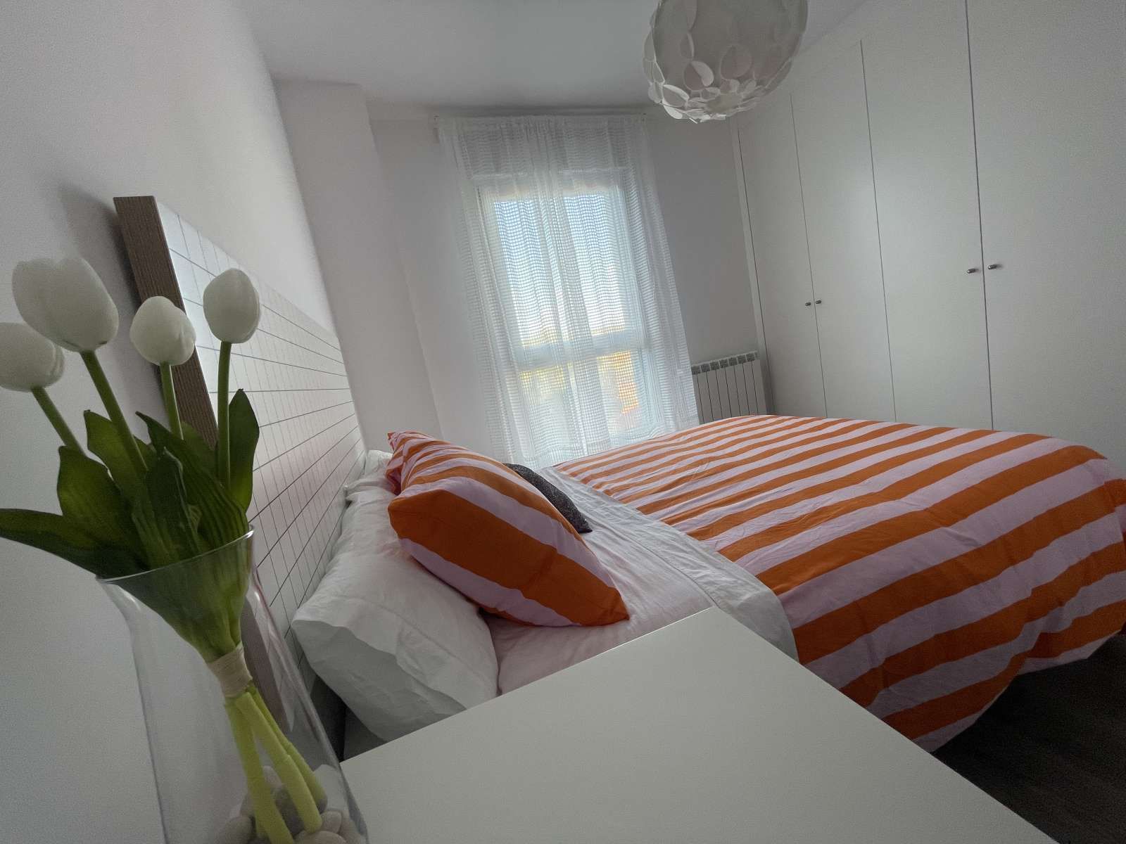 Bedroom of Flat to share in Santa Cruz de Bezana  with Air Conditioner and Terrace