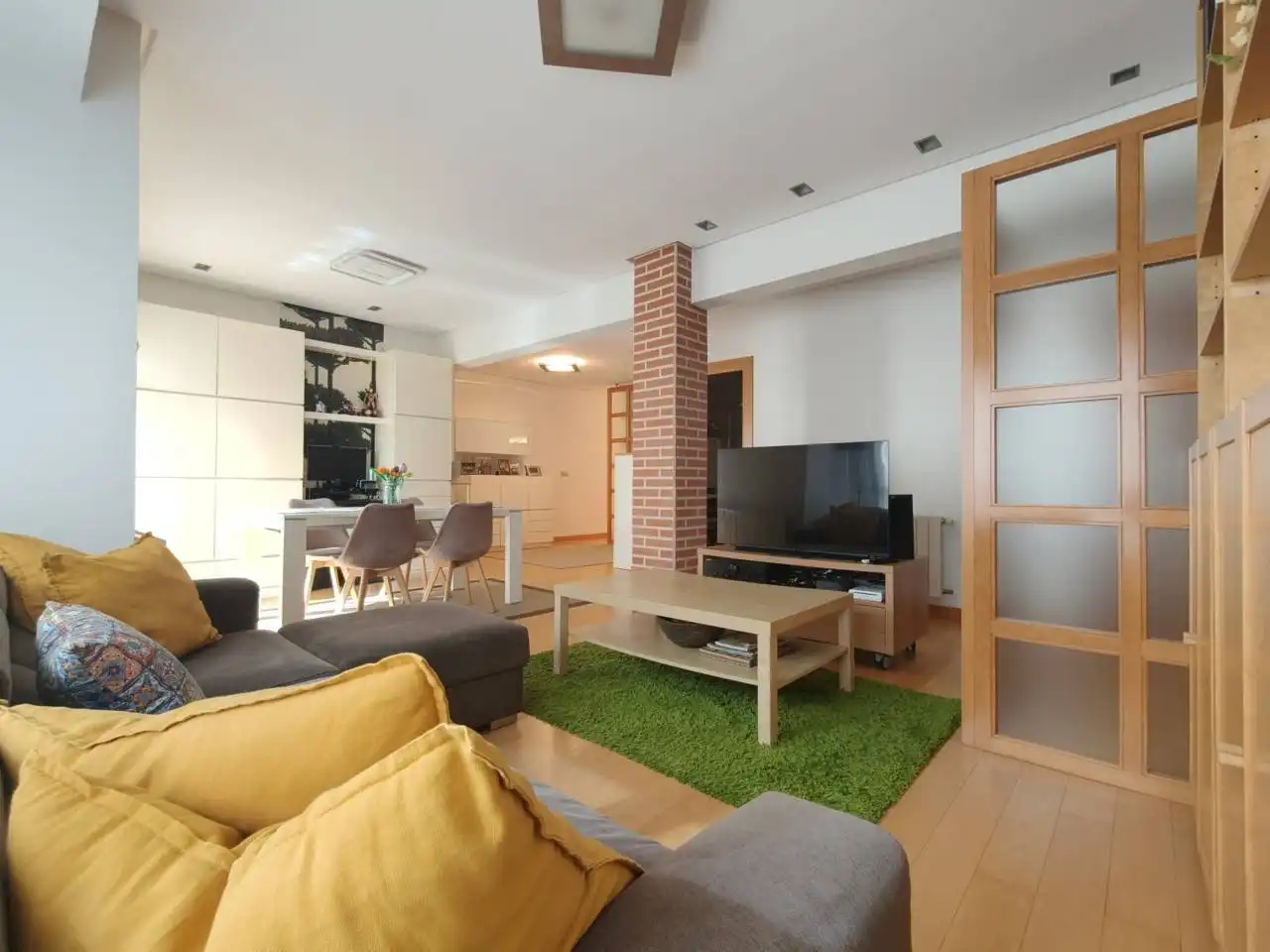 Piso con terraza en venta en Calle Luis Briñas, imagen 4
