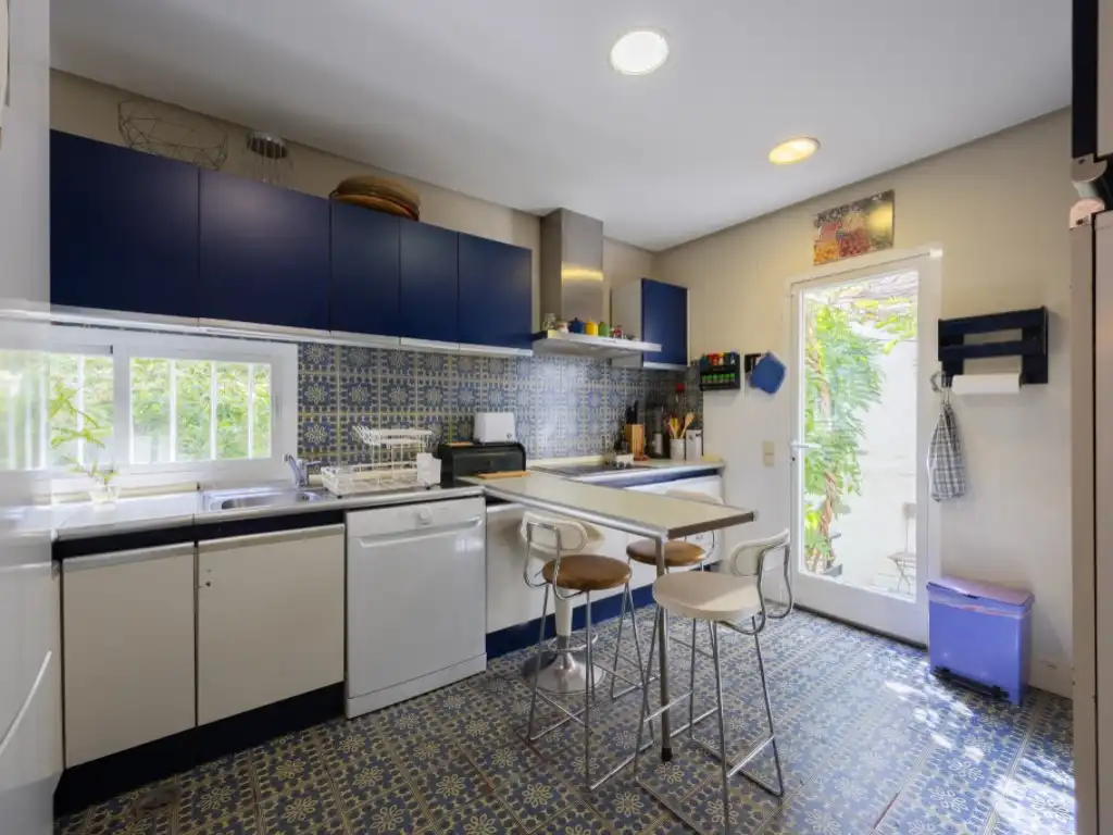 Cocina de Casa o chalet en venta en Madrid con Balcón