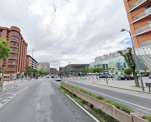 Vista exterior de Pis de lloguer en Bilbao  amb Balcó