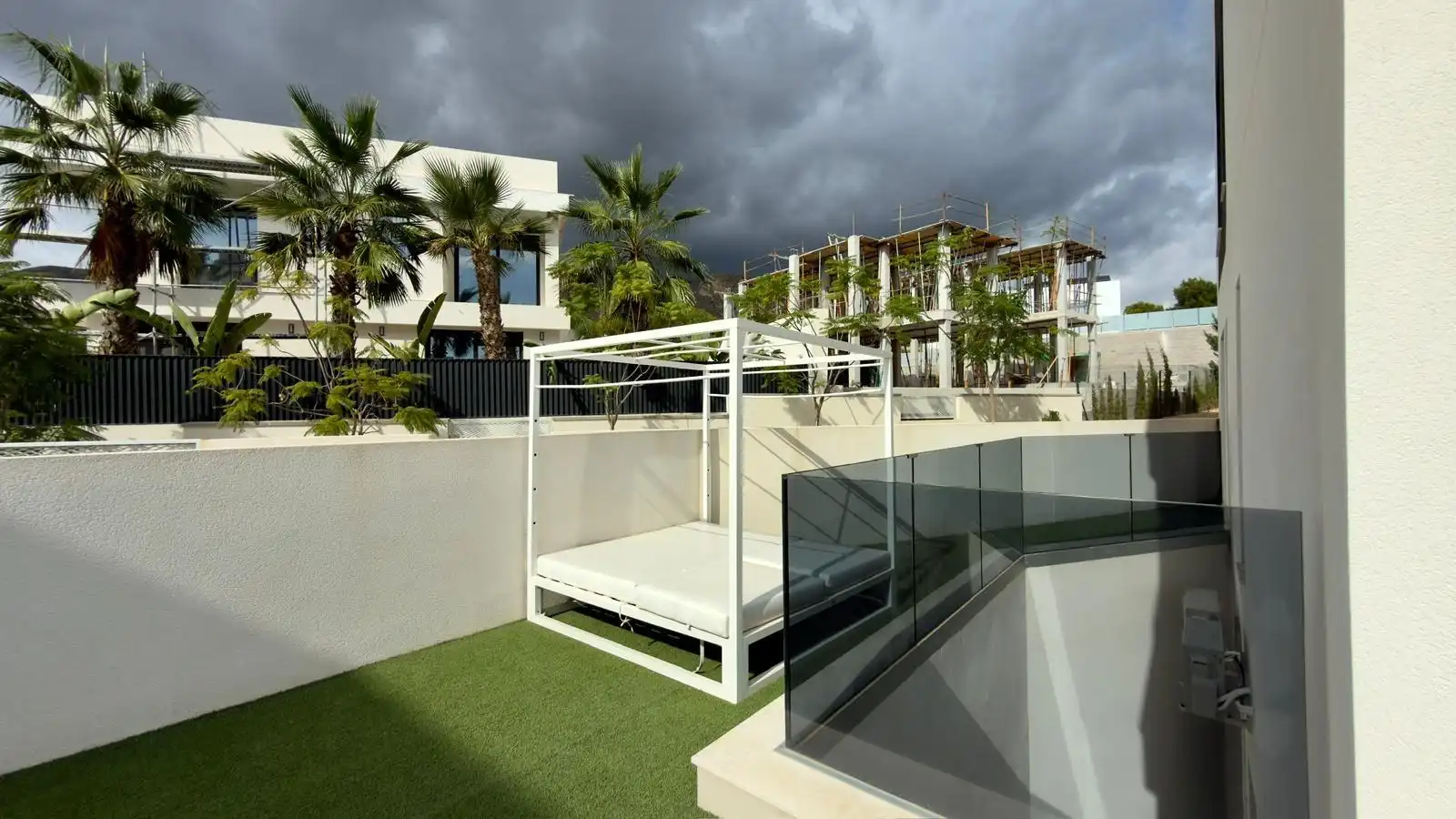 Casa o chalet de alquiler en Calle Londres, 9, Golf Bahía
