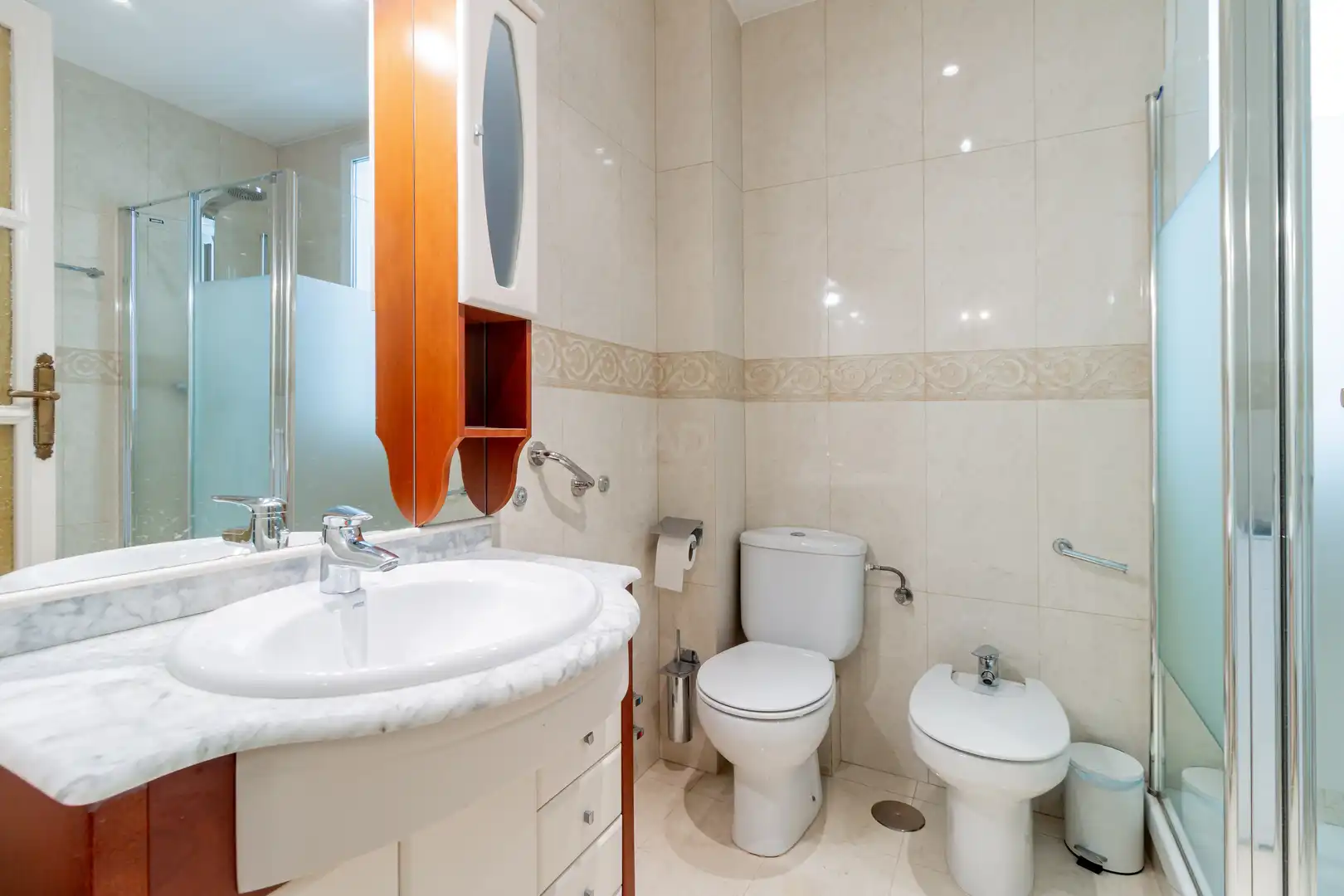 Baño de Piso en venta en Madrid con Calefacción y Terraza