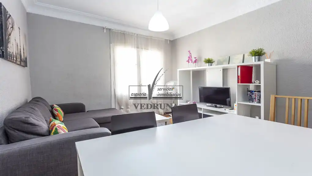 Sala de estar de Piso de alquiler en Zaragoza con Calefacción, Terraza y Horno
