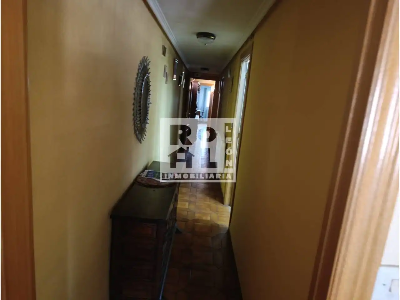 Piso en venta en León Capital  con Calefacción y Terraza