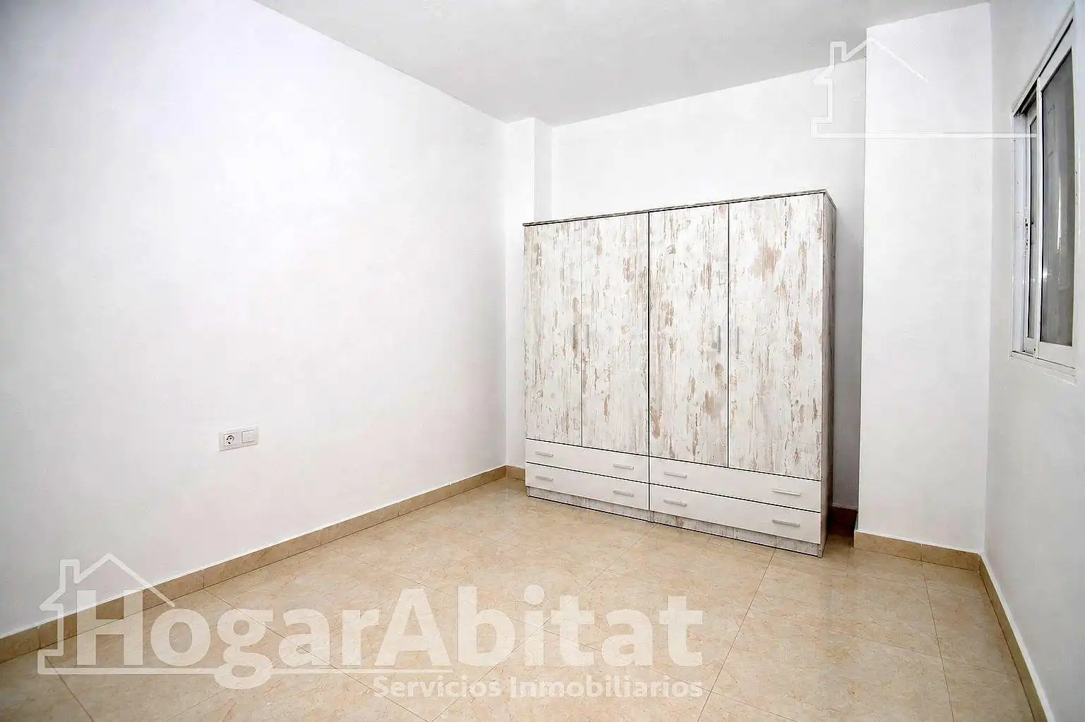 Schlafzimmer von Haus oder Chalet zum Verkauf in Alzira mit Terrasse und Balkon