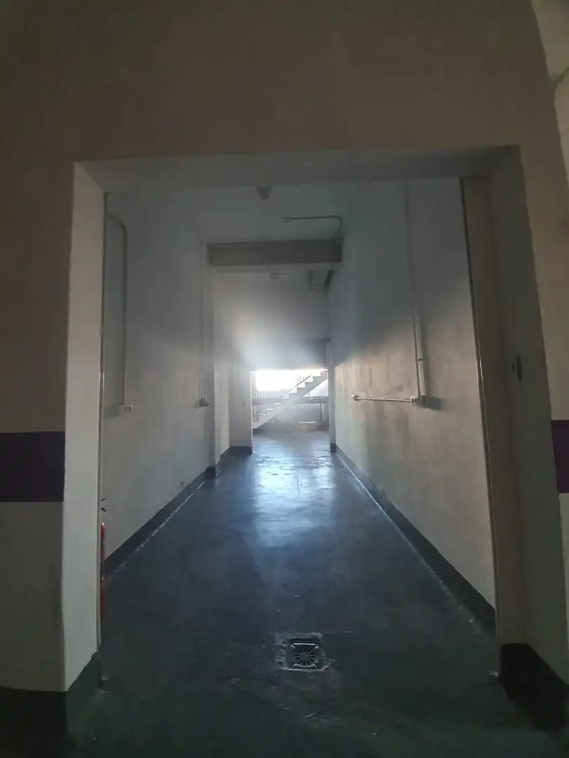 Industrial buildings for sale in Algeciras