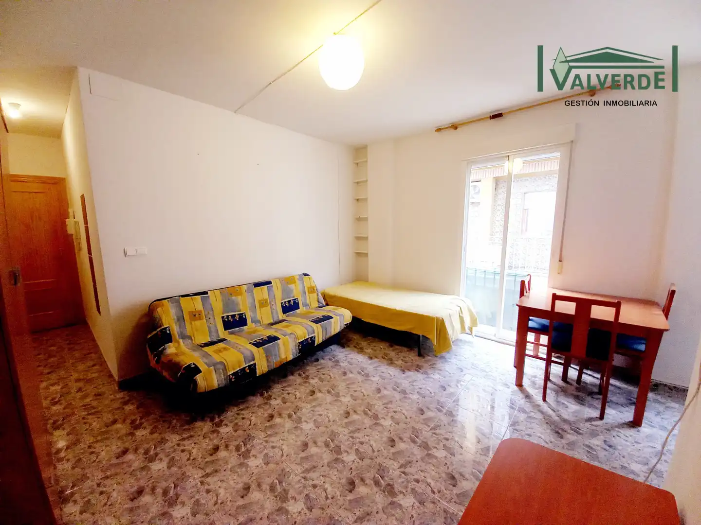 Wohnung zur Miete in Calle Puentezuelas, Centro - Sagrario